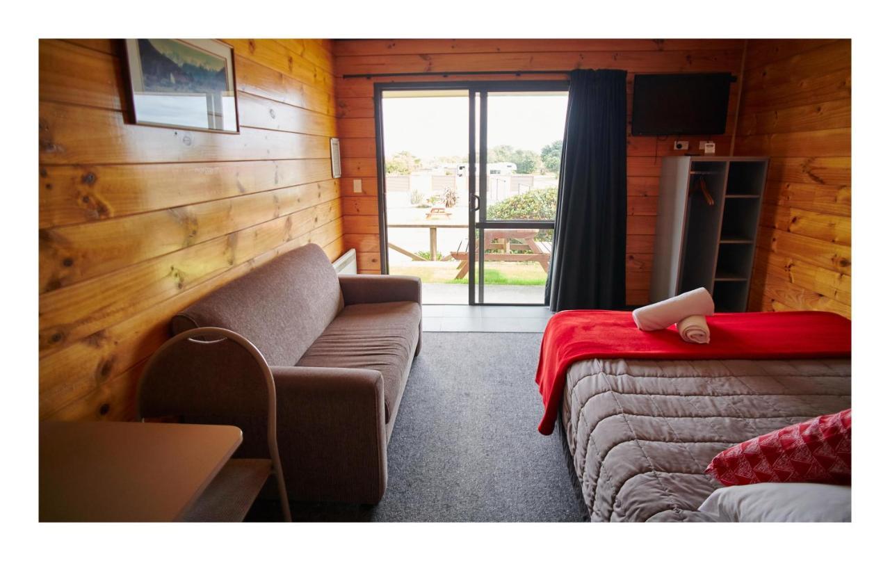 Greymouth Seaside Top 10 Holiday Park Екстериор снимка