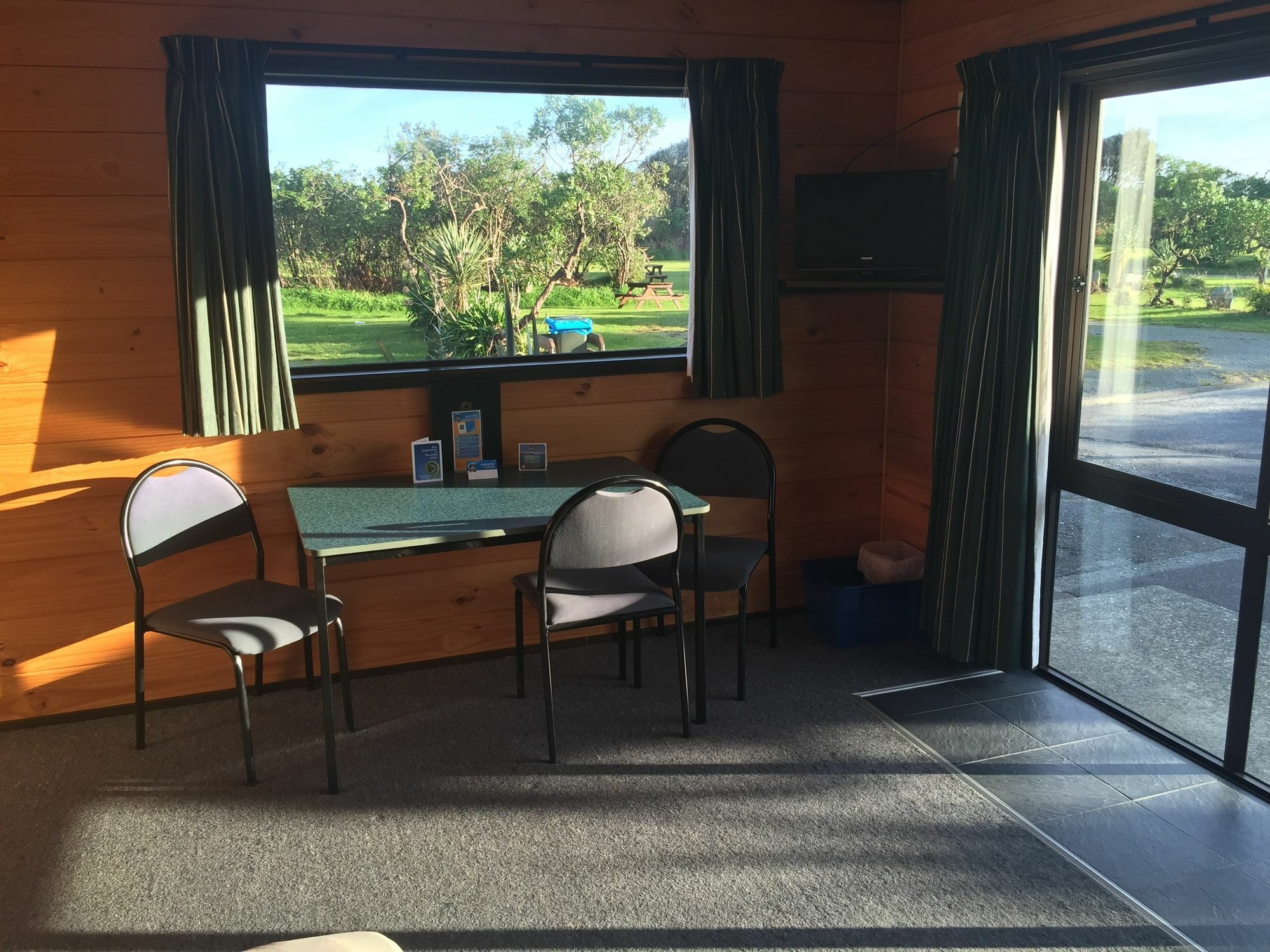 Greymouth Seaside Top 10 Holiday Park Екстериор снимка
