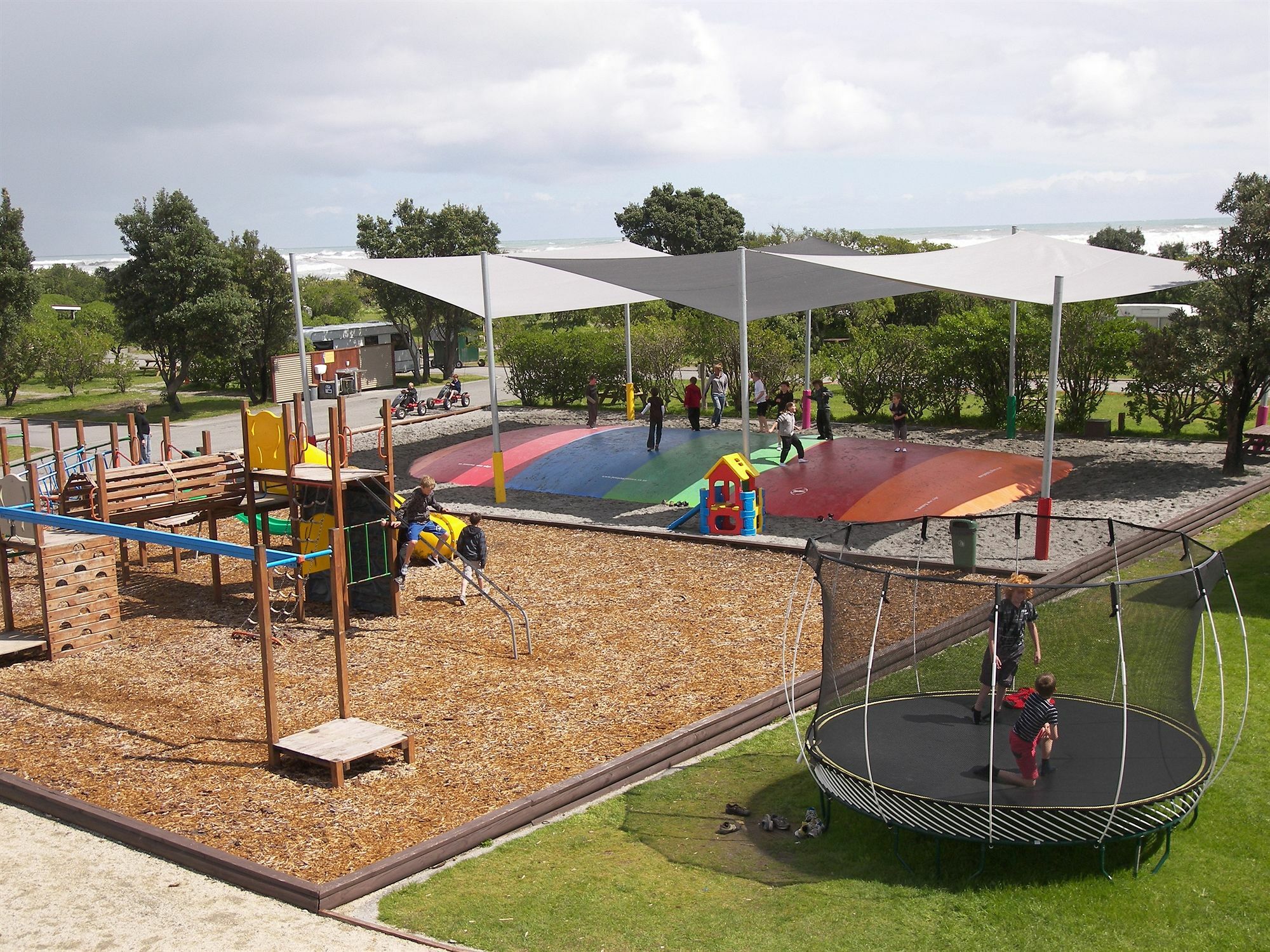 Greymouth Seaside Top 10 Holiday Park Екстериор снимка